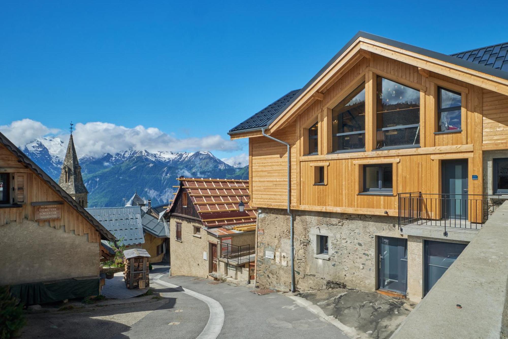 Апартаменты La Grange Huez Экстерьер фото